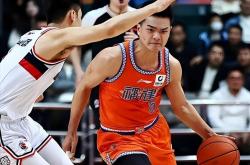 -世界排名争夺战焦点战，老鹰节奏掌控广厦队