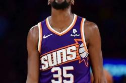 开云体育官网-太阳队外线三分命中率居高不下，成为强队