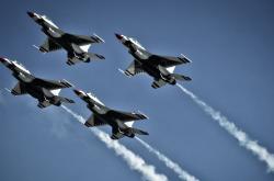 开云体育官网-豪门困境，国家德比的星光与灰熊的逆袭启示录