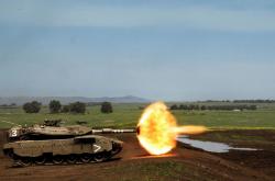 开云体育下载-森林狼撕碎国王登顶西部，爱德华兹41分演绎现代篮球暴力美学