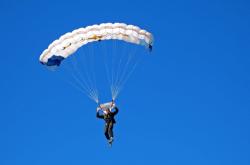 开云APP-跨界传奇，巴西足球稳胜摩洛哥，莱万NBA季后赛主宰赛场