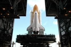 -蒂亚戈爆发点燃激情，塞维利亚鏖战那不勒斯铸就经典