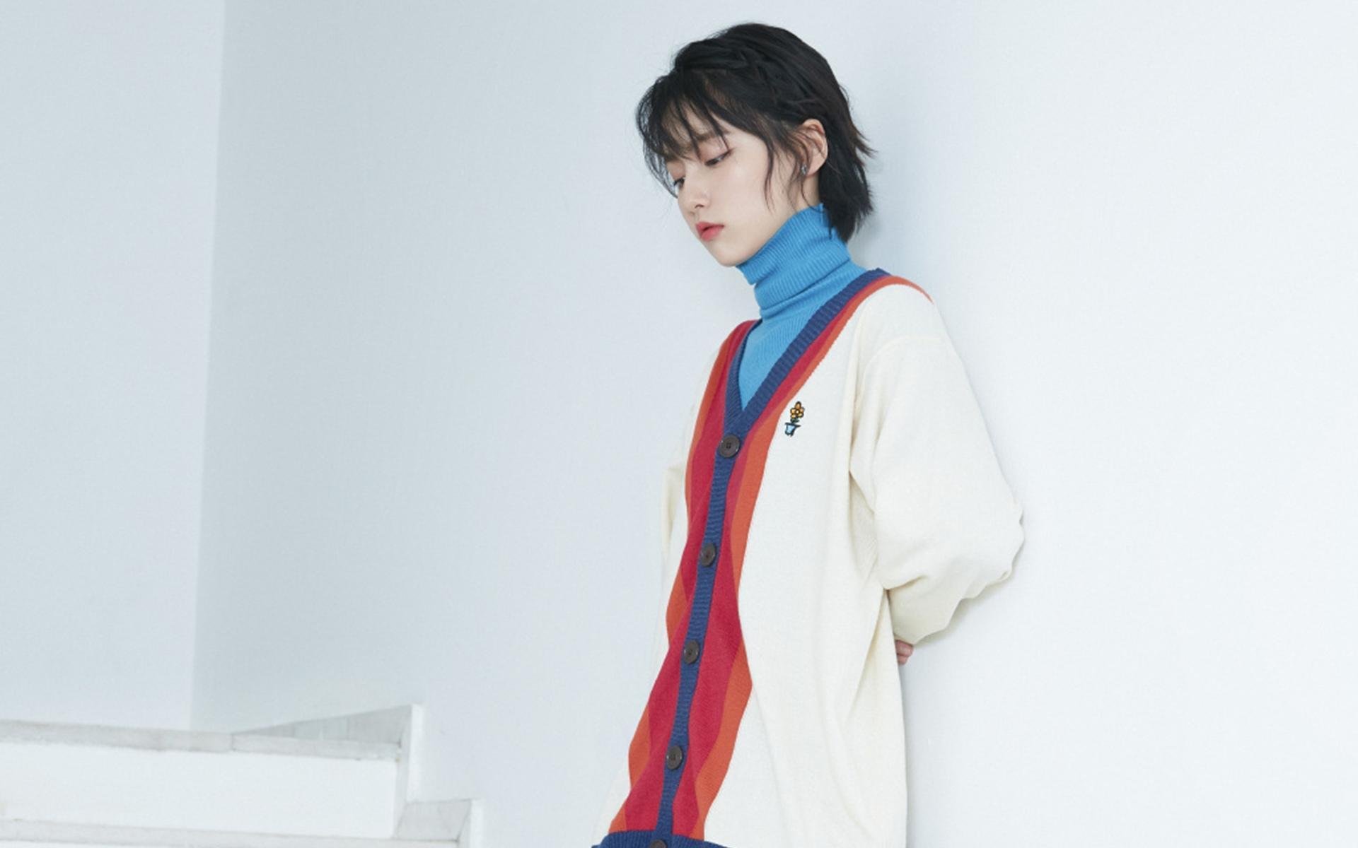 足球与战争的双重隐喻，穆勒爆发与乌克兰击溃比利亚雷亚尔的精神共振