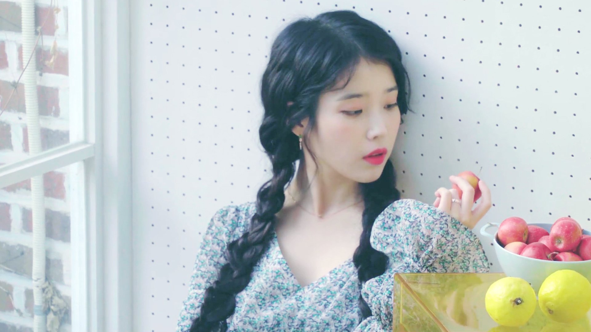 桑巴军团vs铁血马竞,姆巴佩一骑绝尘,用速度重新定义足球美学