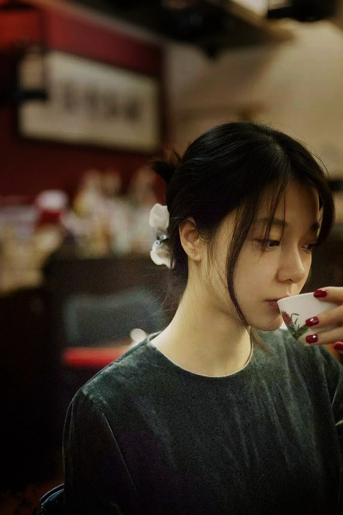 胎温与手感的共振夜，当F1街道赛的引擎遇见鹈鹕滚烫的三分雨