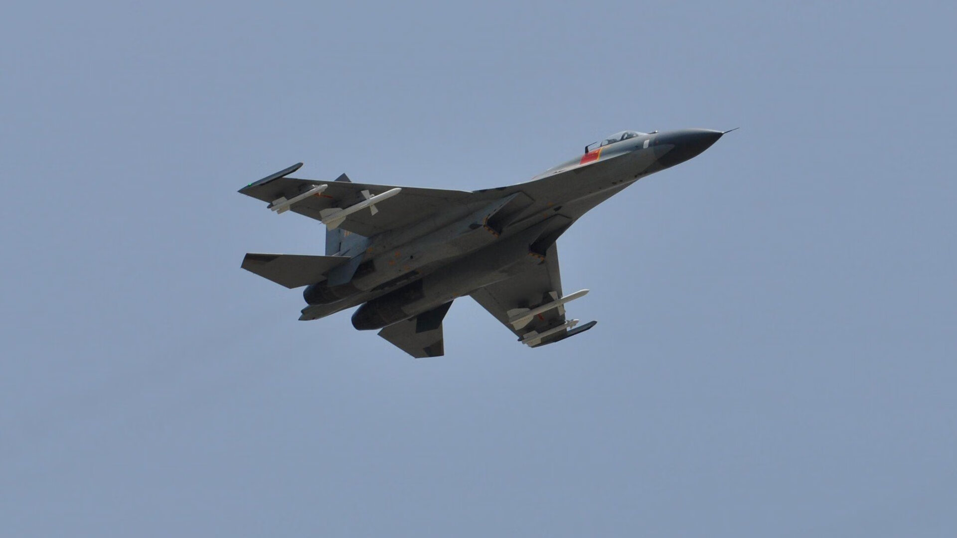 生死战与接管战，热火逆袭吉林，爱德华兹欧冠赛场独舞